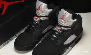 METALLIC AIR BLACK 5 JORDAN (2016) 845035-003 0610